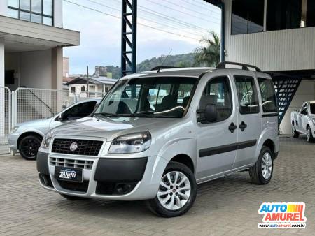 Fiat - Doblo Essence 1.8 Flex 16V 5p