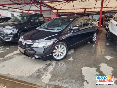 Honda - Civic Sedan LXS 1.8 16V 140cv Mec. 4p