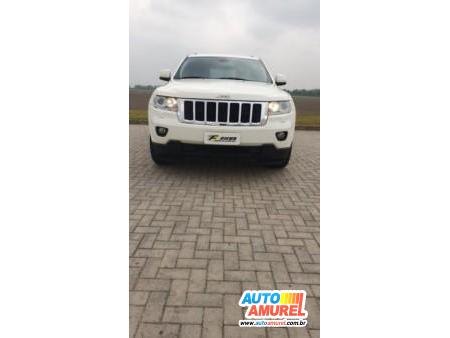 Jeep - Grand Cherokee Laredo 3.6 4x4 V6