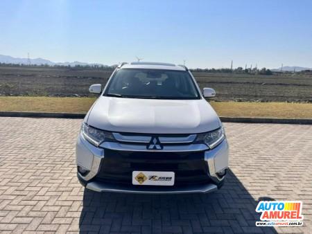 Mitsubishi - Outlander 2.0 16V 160cv 