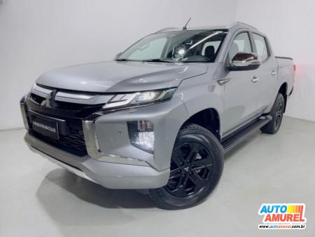 Mitsubishi - L200 Triton Sport HPE-S 2.4 CD