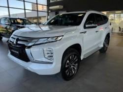 Mitsubishi - Pajero Sport HPE-S 2.4 4x4 Diesel