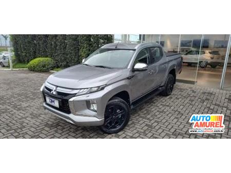 Mitsubishi - L200 Triton Sport HPE-S 2.4 CD