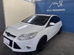 Ford - Focus Hatch Titanium 2.0 16V PowerShift