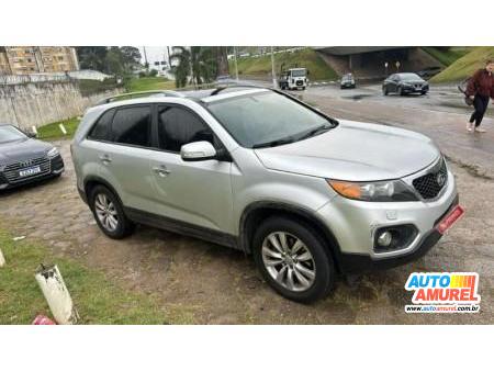 Kia Motors - Sorento 2.4 16V 174cv 