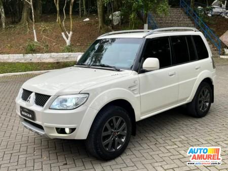 Mitsubishi - Pajero TR4 2.0 16V 131cv 4x4 Aut.