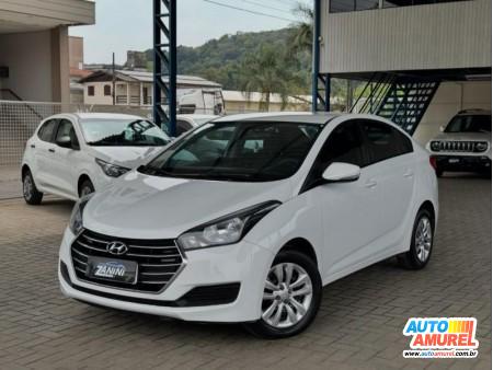 Hyundai - HB20S Confort 1.6 Flex 16V 4p