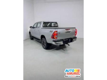 Toyota - Hilux CD SRX 4x4 2.8 TDI 16V