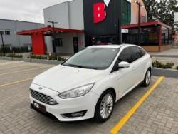 Ford - Focus Sedan Titanium 2.0 16V PowerShift