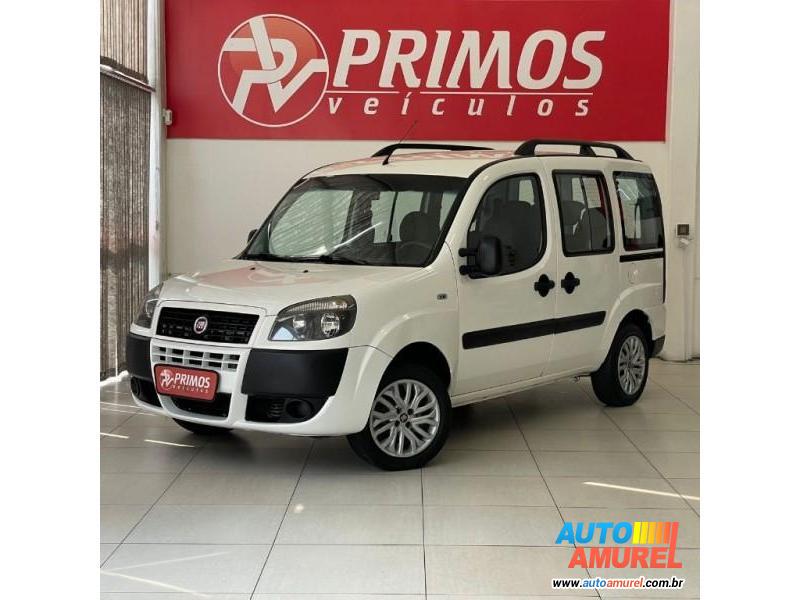 Fiat - Doblo Essence 1.8 Flex 16V 5p