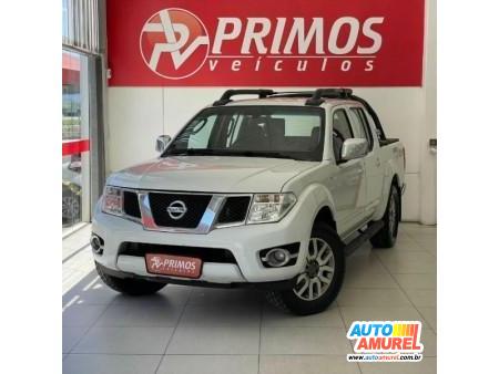 Nissan - Frontier SL CD 4x4 2.5TB Diesel