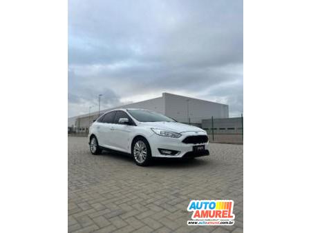 Ford - Focus Sedan 2.0 16V 4p